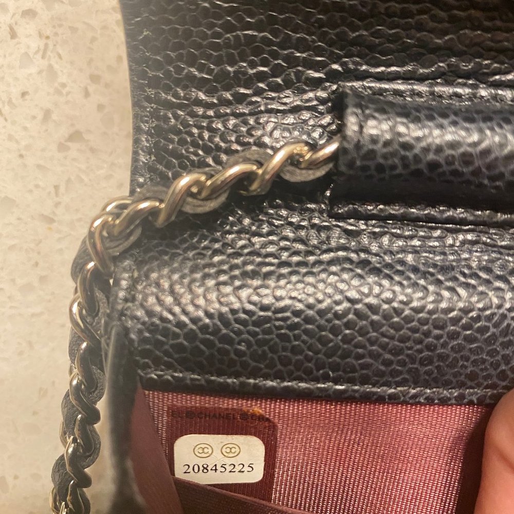 Chanel Wallet on Chain Quilted Black Leather Cross Body Bag - Picture 11 of 11
